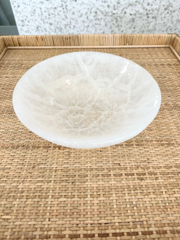 Selenite Round Bowl, XL