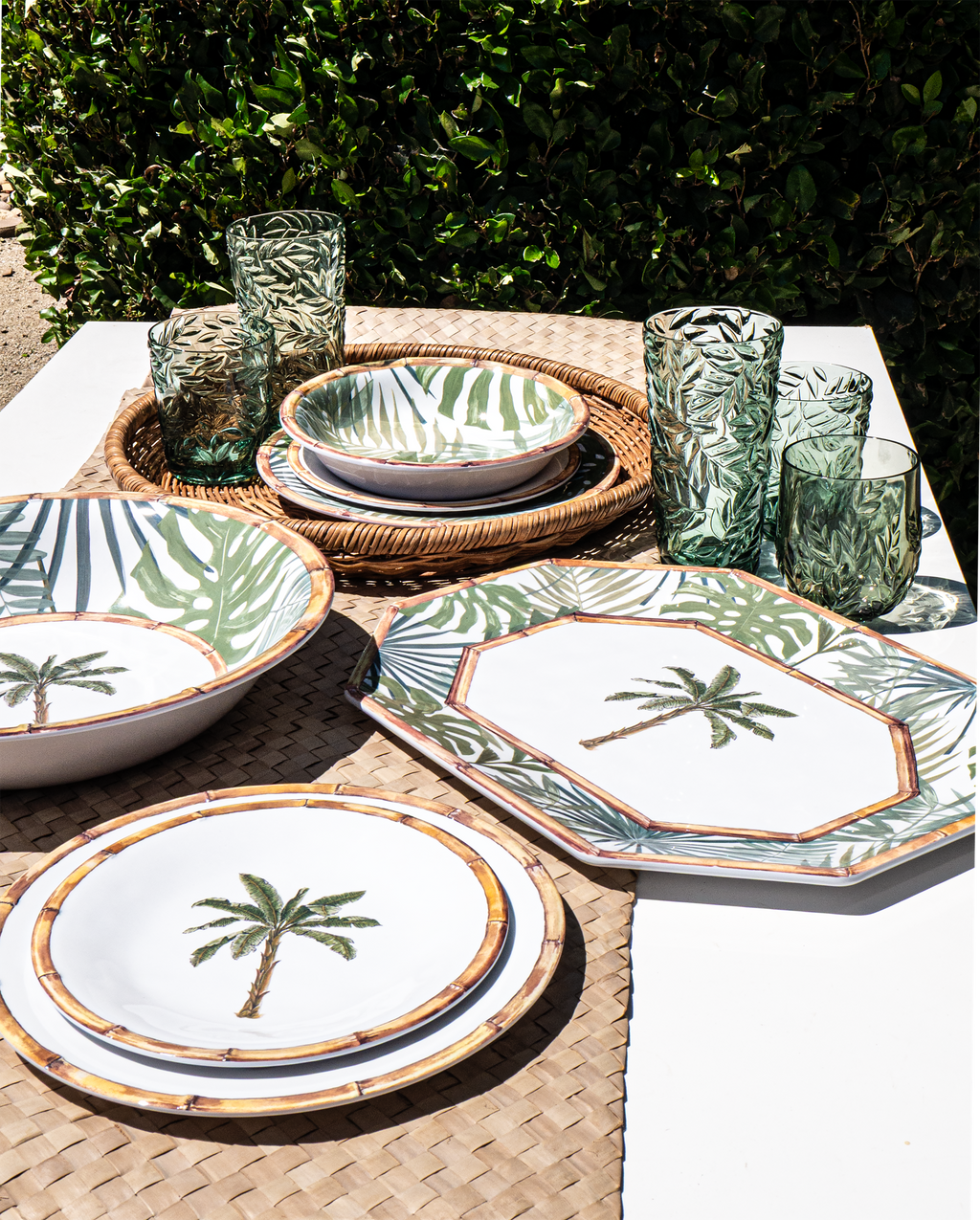 Rainforest Palm Microwavable Melamine Dinnerware Collection: Dinner Plate
