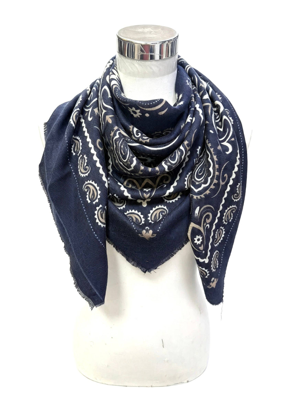 Large Woolen Square Bandana: Light taupe