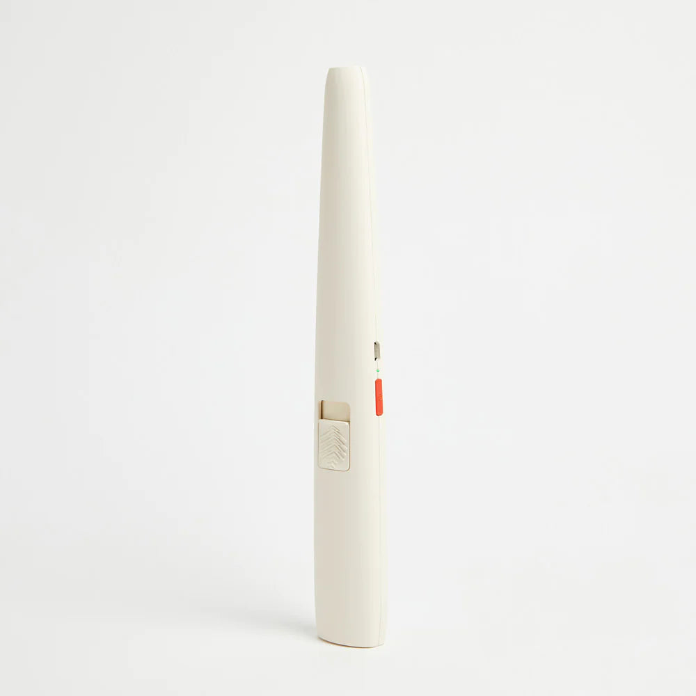 Rechargeable Lighter/ White