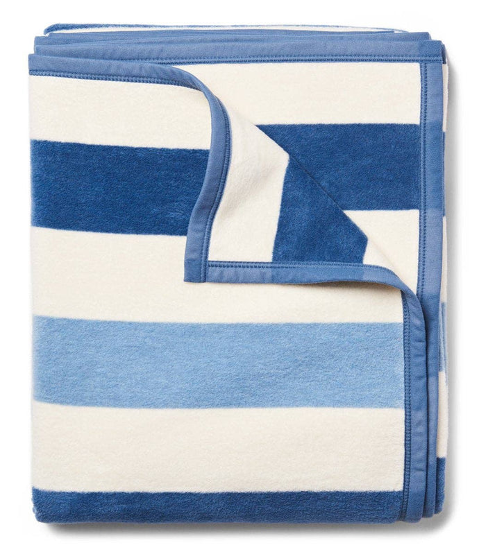 ChappyWrap Brant Point Blues Original Blanket